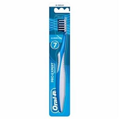 Picture of Oral-B Pro-Expert CrossAction All-Around-Clean Manual Toothbrush - 35 Medium